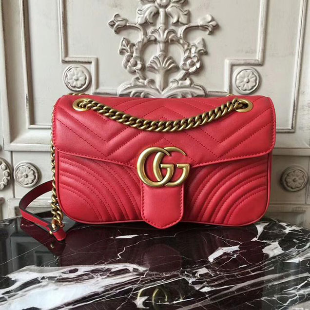 Gucci GG Marmont Matelasse Shoulder Bag 443497 26cm Red