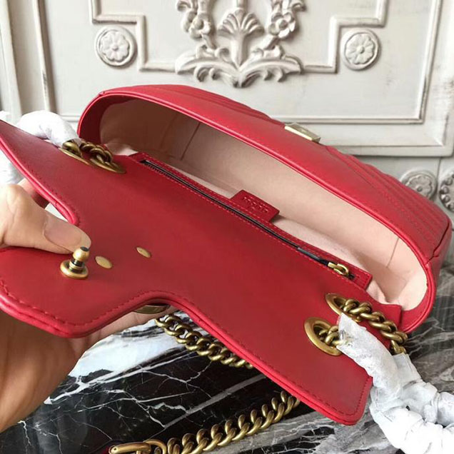 Gucci GG Marmont Matelasse Shoulder Bag 443497 26cm Red