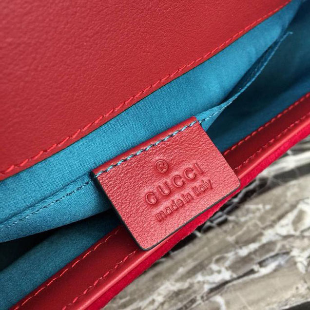 Gucci Marmont Chevron Velvet Shoulder Bag 22cm Fall Winter 2017 Collection Red