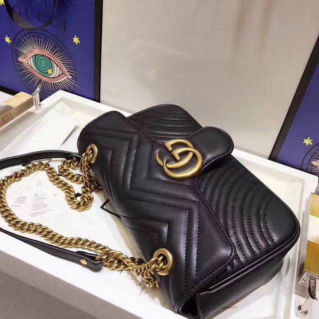 Gucci GG Marmont Matelasse Shoulder Bag 443497 26cm Black