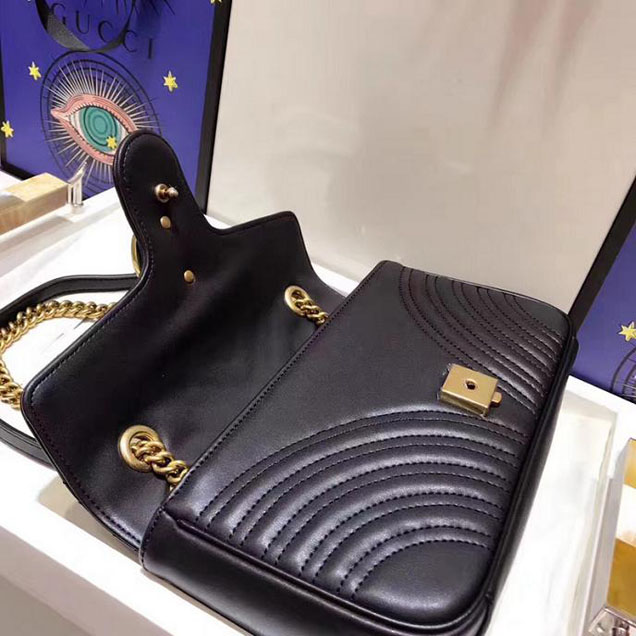 Gucci GG Marmont Matelasse Shoulder Bag 443497 26cm Black