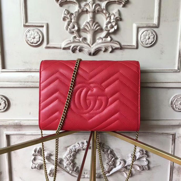 Gucci GG Marmont Matelasse Mini Bag 474575 Red