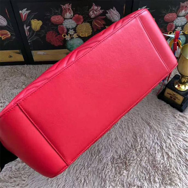 Gucci GG Marmont Medium Matelasse Shoulder Bag 453569 Red