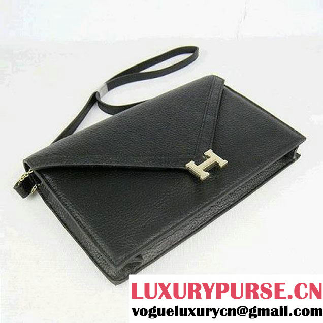 Hermes Black Shoulder Bags with Gold Hardware H021