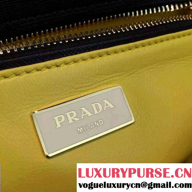 Prada 1BA863 Two-tone Galleria Saffiano Leather Bag Black/Yellow 2016 (2A016-6022902 )