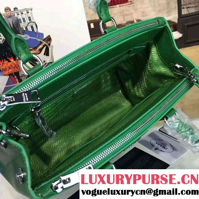 Prada 1BA863 Galleria Saffiano Leather Bag Green 2016 (2A016-6022917 )