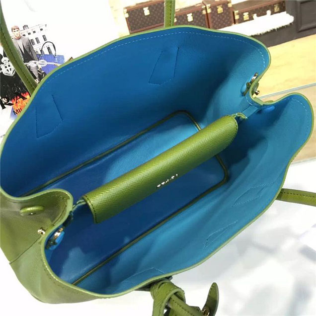 Prada Saffiano Double Handle Tote Bag 33cm Fall Winter 2016 Bag Collection Vert Green