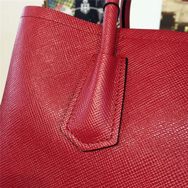 Prada Saffiano Double Handle Tote Bag 33cm Fall Winter 2016 Bag Collection Red