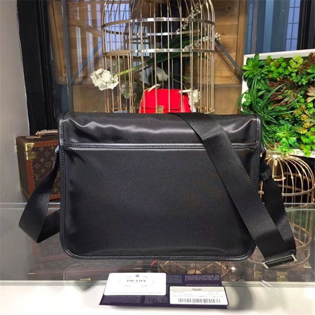Prada Nylon Flap Messenger Bag 31cm Bag 2VD769 Calfskin Leather Fall Winter 2017 Collection Black