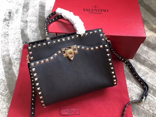 VALENTINO Candy Rockstud quilted leather shoulder bag 0650 black