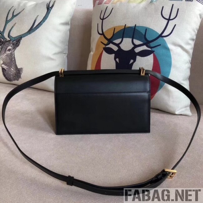 Saint Laurent Domino Medium in Smooth Leather 5387910 Black 2018 (A-8111310 )