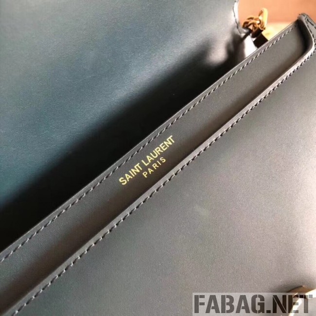 Saint Laurent Cassandra Monogram Clasp Bag in Smooth Leather 5327500 Green 2018 (A-8111311 )
