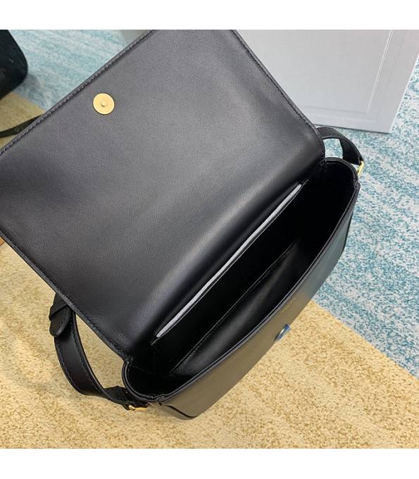 Celine Horsebit Black Original Plain Veins Leather Medium Chain Maillon Triomphe Bag