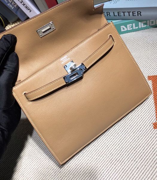 Hermes Kelly 22cm DanSe Apricot Imported Swift Leather Silver Metal Handbag