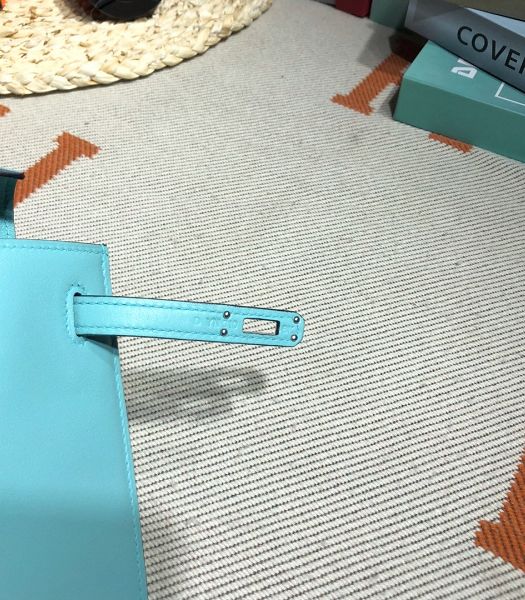 Hermes Kelly 22cm DanSe Lake Blue Imported Swift Leather Silver Metal Handbag