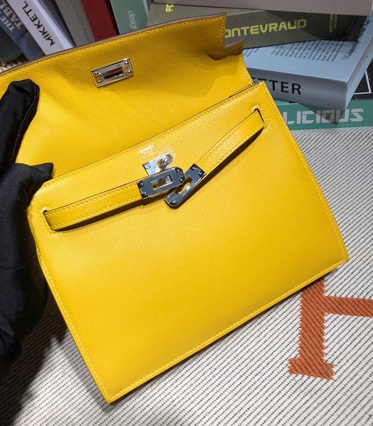 Hermes Kelly 22cm DanSe Yellow Imported Swift Leather Silver Metal Handbag