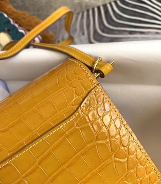Hermes Roulis Mini 19cm Bag Yellow Croc Pattern Leather Golden Metal