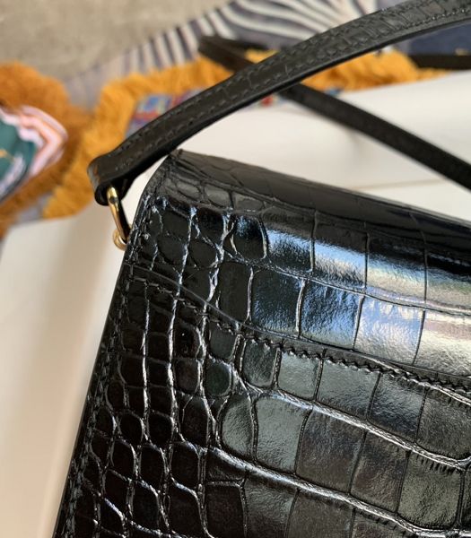 Hermes Roulis Mini 19cm Bag Black Croc Pattern Leather Golden Metal