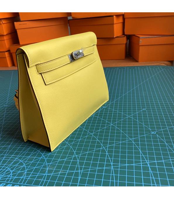 Hermes Kelly 22cm DanSe Chick Yellow Original Swift Leather Silver Metal Handbag