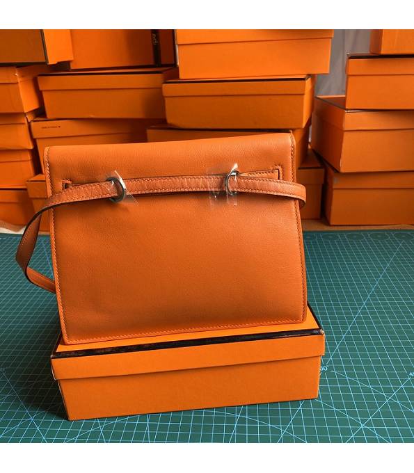 Hermes Kelly 22cm DanSe Orange Original Swift Leather Silver Metal Handbag