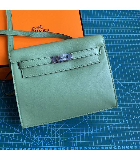 Hermes Kelly 22cm DanSe Apple Green Original Swift Leather Silver Metal Handbag