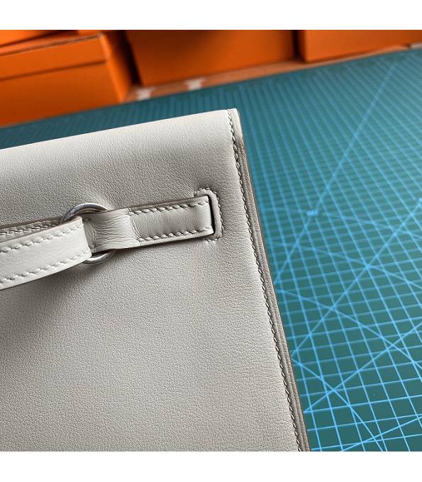 Hermes Kelly 22cm DanSe Pearl Grey Original Swift Leather Silver Metal Handbag