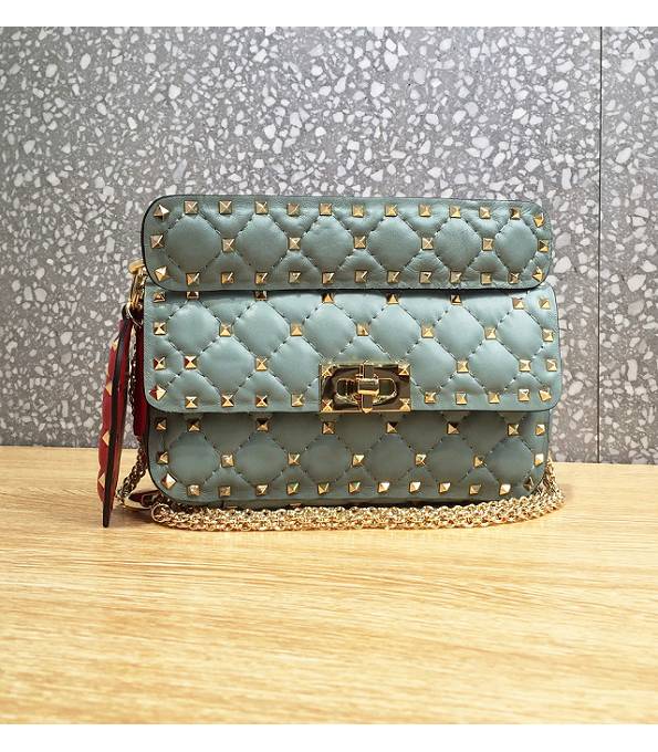 Valentino Garavani Rockstud Spike Light Green Original Wrinkle Lambskin Golden Chain 20cm Shoulder Bag