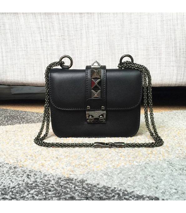 Valentino Rockstud Black Original Calfskin Leather Black Chain 17cm Flap Shoulder Bag