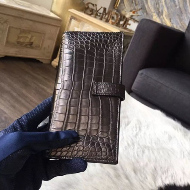 Hermes Bearn Wallet Matte Alligator Crocodile Gold Hardware Handstitched, Noir CK89