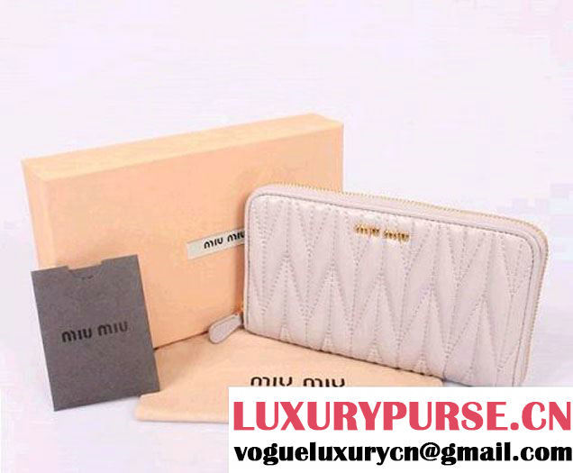 miu miu Matelasse Shiny Calf Leather Wallet 8010 Light Purple